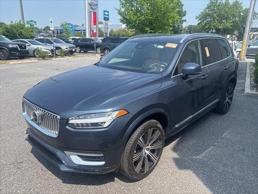 2023 Volvo XC90 B6 Ultimate 7-Seater