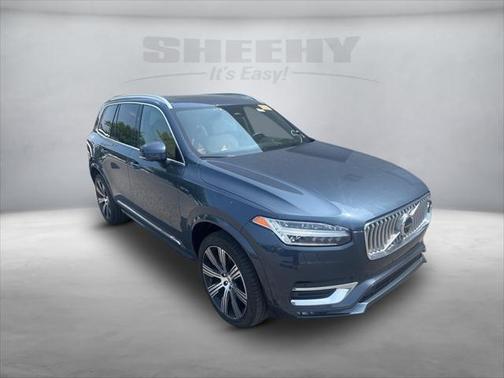 2023 Volvo XC90 B6 Ultimate 7-Seater