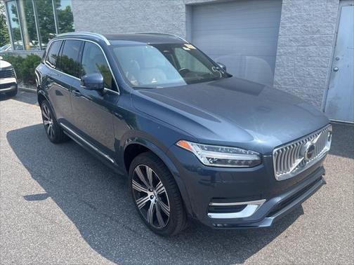 2023 Volvo XC90 B6 Ultimate 7-Seater
