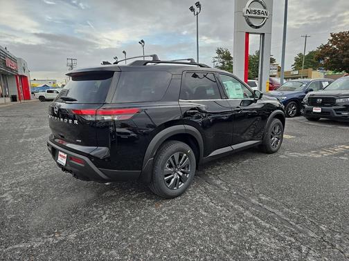 2025 Nissan Pathfinder SV 4WD