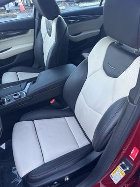 2022 Cadillac CT5 Sport