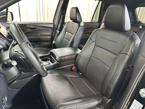 2024 Honda Passport AWD Black