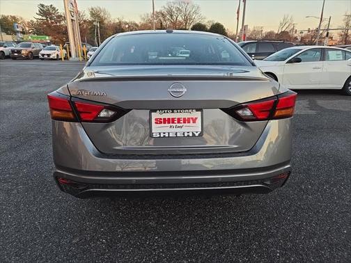 2025 Nissan Altima S FWD