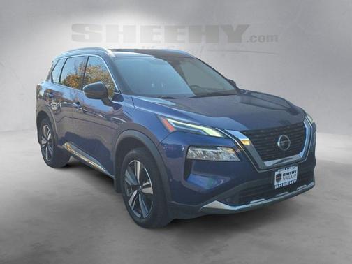 Caspian Blue Metallic/Super Black 2021 Nissan Rogue Platinum