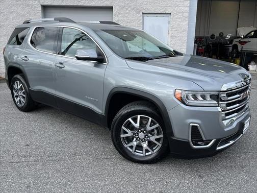 2023 GMC Acadia AWD SLT