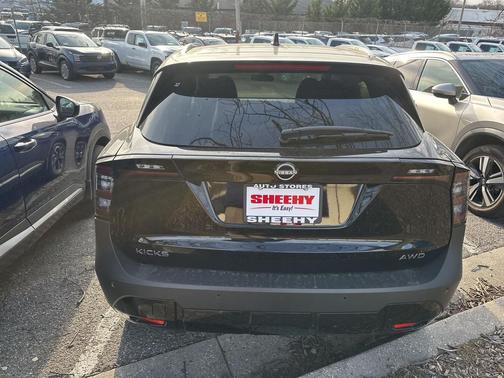 2026 Nissan Kicks SV