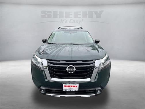 2022 Nissan Pathfinder Platinum 4WD