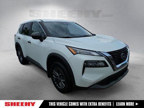 Glacier White 2023 Nissan Rogue S