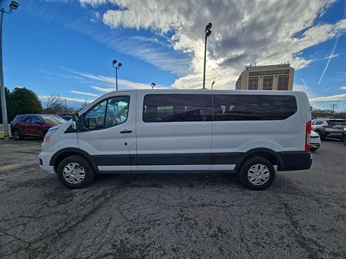 2022 Ford Transit-350 XLT