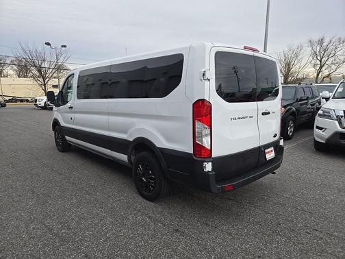 2022 Ford Transit-350 XLT