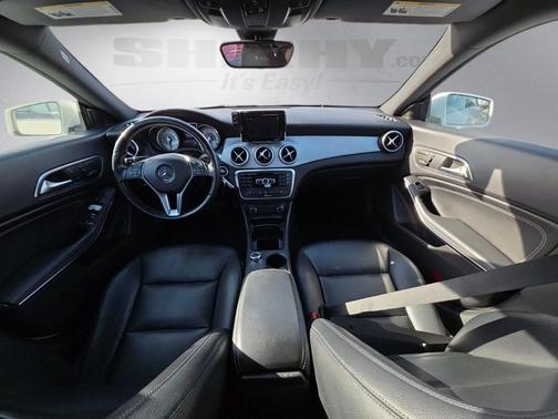 2014 Mercedes-Benz CLA-Class Base