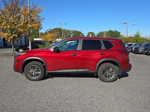 2025 Nissan Rogue S
