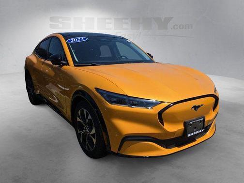 CYBER ORANGE MET TRI-COAT 2023 Ford Mustang Mach-E Premium