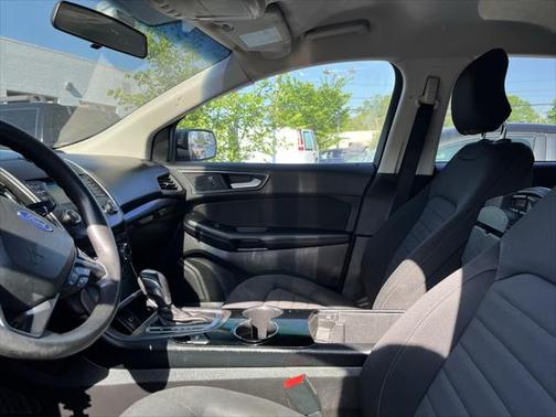 2018 Ford Edge SE