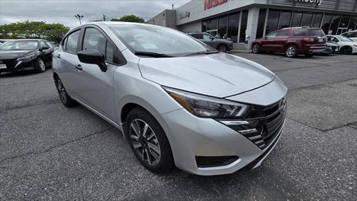 2025 Nissan Versa 1.6 S