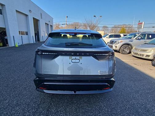 2023 Nissan ARIYA EVOLVE+