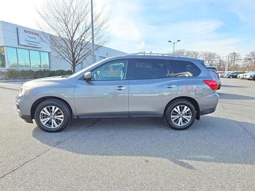 2020 Nissan Pathfinder S 4WD