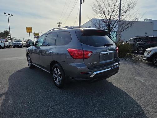 2020 Nissan Pathfinder S 4WD