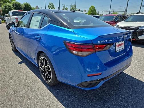 2025 Nissan Sentra SR