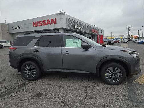 2025 Nissan Pathfinder SV 4WD
