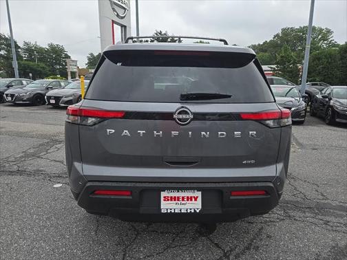 2025 Nissan Pathfinder SV 4WD