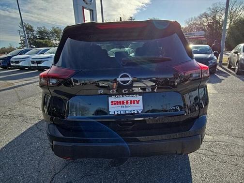 2025 Nissan Rogue SV