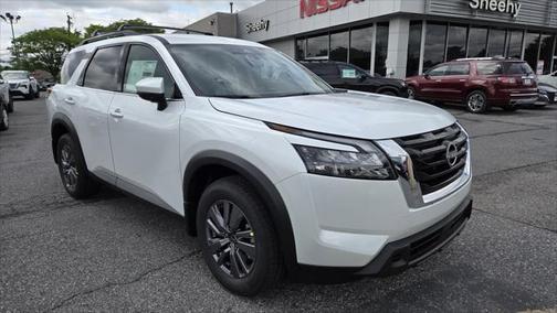 2025 Nissan Pathfinder SV 4WD