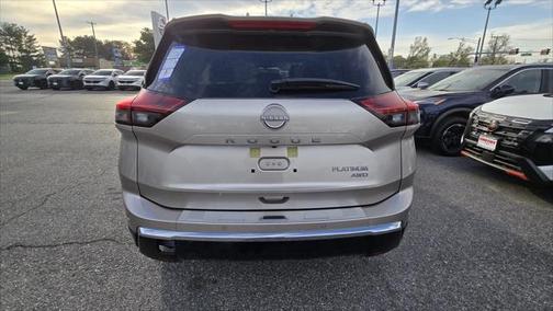 2025 Nissan Rogue Platinum