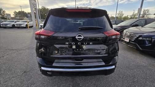 2025 Nissan Rogue Platinum
