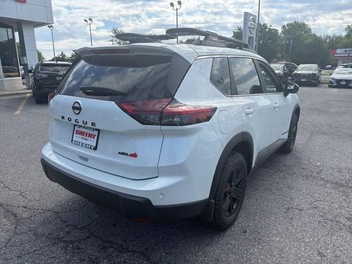 Everest White Pearl Tricoat 2026 Nissan Rogue Rock Creek