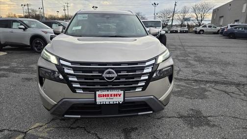 2025 Nissan Rogue SL