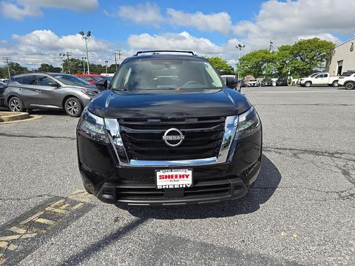 2025 Nissan Pathfinder SV 4WD
