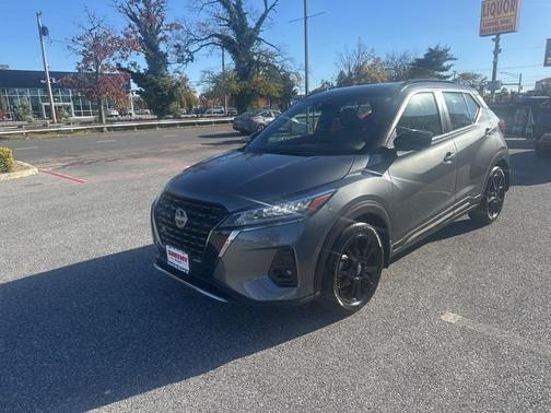 2024 Nissan Kicks SR