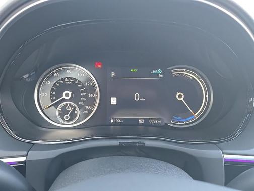 2023 Genesis Electrified GV70 Advanced AWD