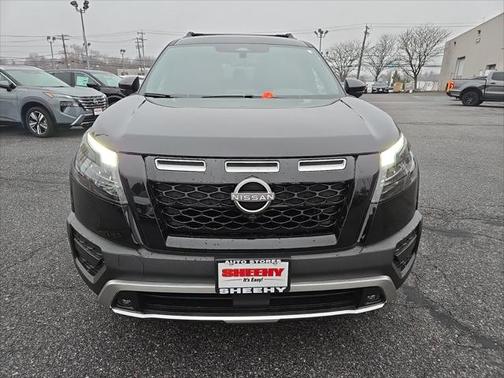 2025 Nissan Pathfinder Rock Creek 4WD
