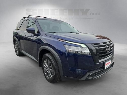 2022 Nissan Pathfinder SV 4WD