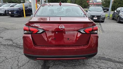 2025 Nissan Versa 1.6 S