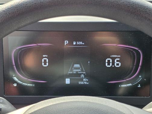 Snow White Pearl 2024 Kia Sportage LX
