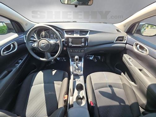 Gun Metallic 2017 Nissan Sentra SR