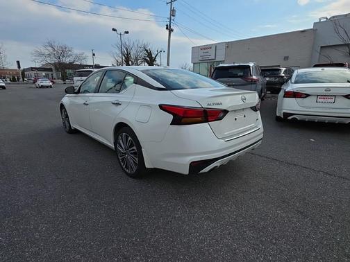 2023 Nissan Altima 2.5 SL