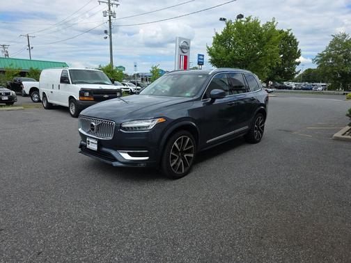 Denim Blue Metallic 2024 Volvo XC90 B6 Plus Bright Theme 7-Seater