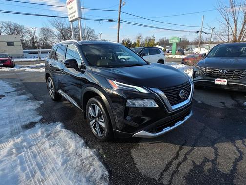 2023 Nissan Rogue Platinum