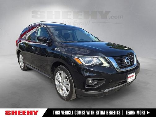 2018 Nissan Pathfinder SL