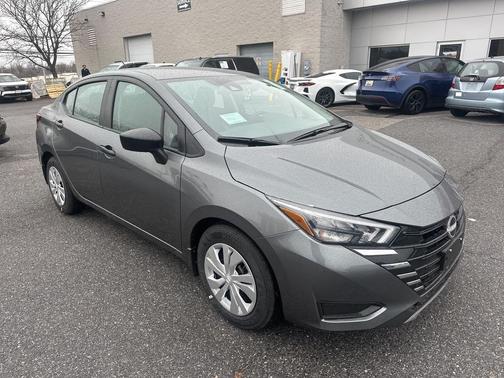 2025 Nissan Versa 1.6 S