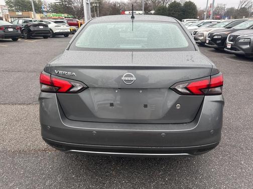 2025 Nissan Versa 1.6 S