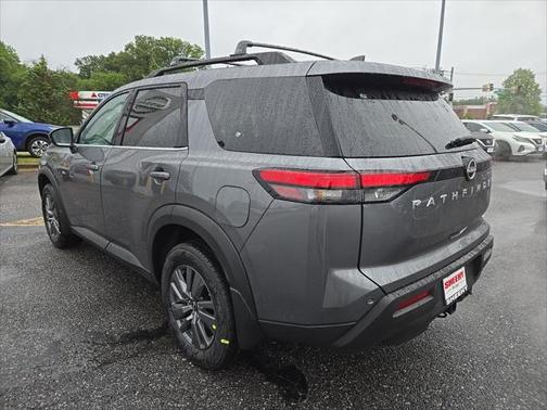 2025 Nissan Pathfinder SV 4WD