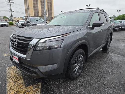 2025 Nissan Pathfinder SV 4WD