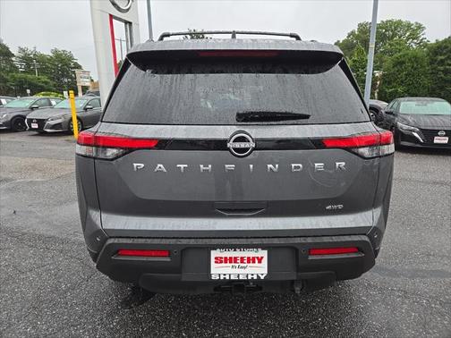 2025 Nissan Pathfinder SV 4WD