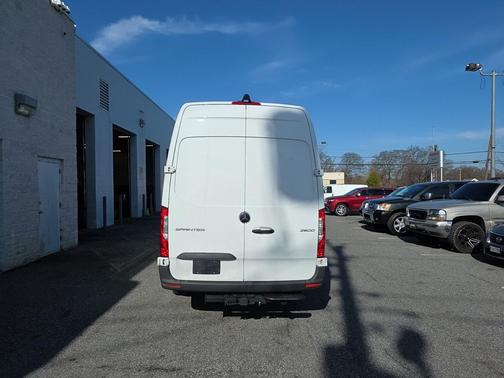 2024 Mercedes-Benz Sprinter 2500 High Roof