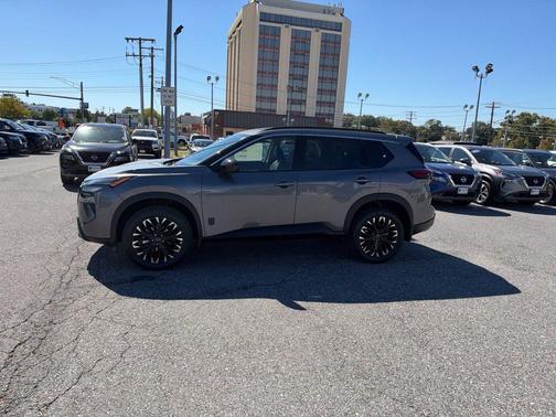 Gun Metallic 2027 Nissan Rogue SL